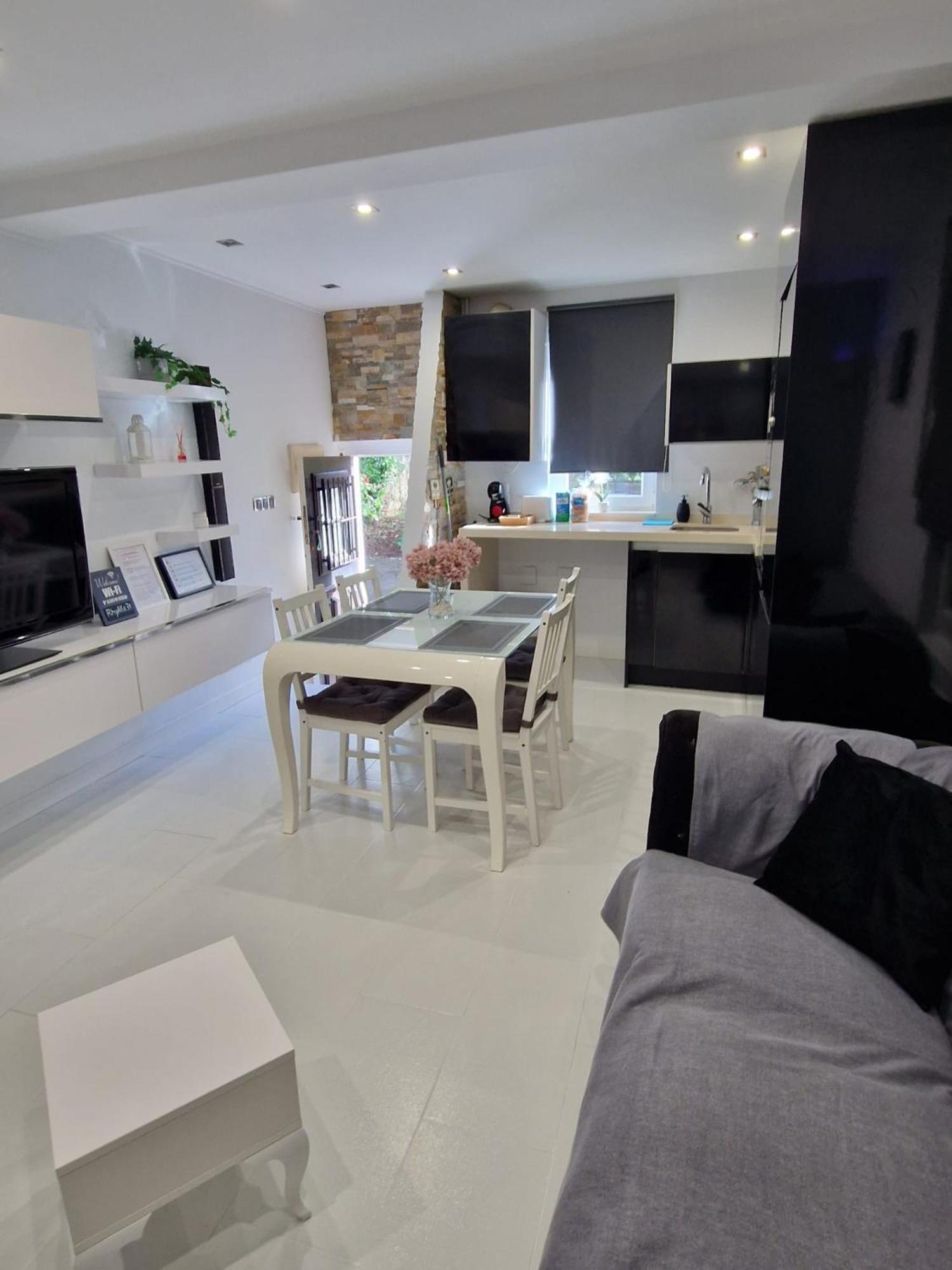 La Casita De Antonella - Centro De Comillas Extérieur photo